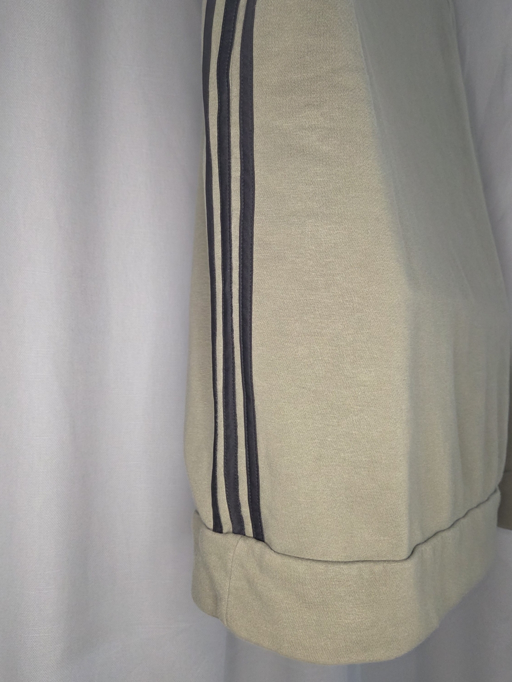 Adidas Men’s M Medium Olive Crewneck Sweater - Picture 3 of 9